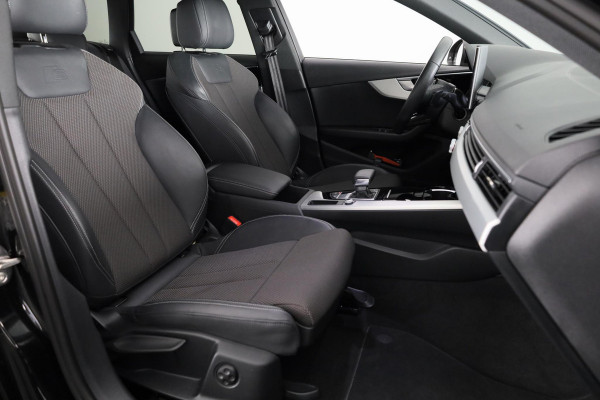 Audi A4 Avant 35 TFSI S-Line 150 pk Automaat (S-Tronic) | Verlengde garantie | Navigatie | Parkeersensoren achter | Autom. airco (3 zones) | S-Line