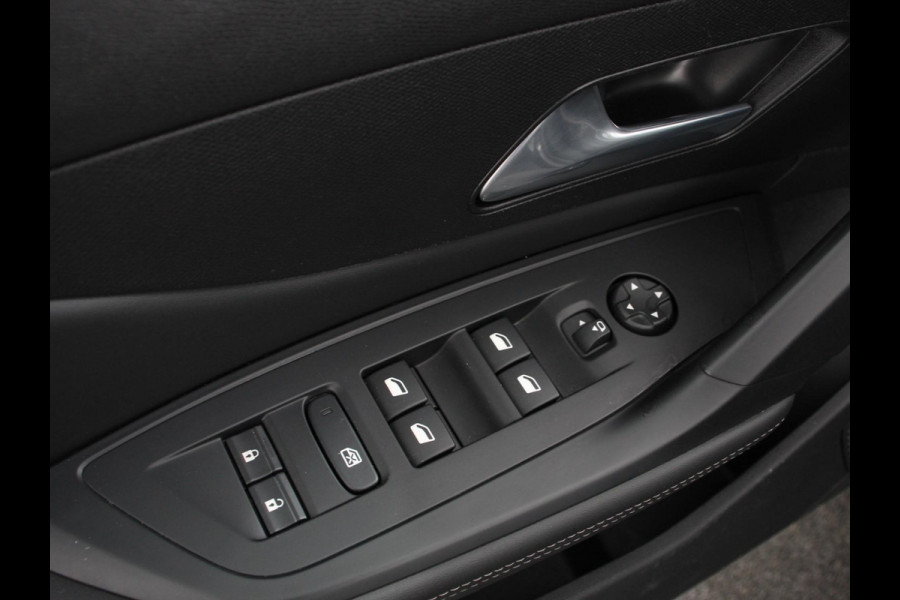 Peugeot 408 1.2 PureTech Allure Pack 130 EAT8 Comfort Pakket, Electrische stoelverstelling LV, stoelverwarming  Camera 360 Navigatie Climate Control | Dab  Led  Parkeer sensoren