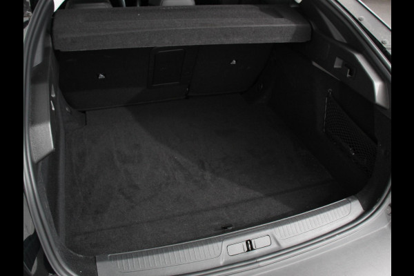 Peugeot 408 1.2 PureTech Allure Pack 130 EAT8 Comfort Pakket, Electrische stoelverstelling LV, stoelverwarming  Camera 360 Navigatie Climate Control | Dab  Led  Parkeer sensoren