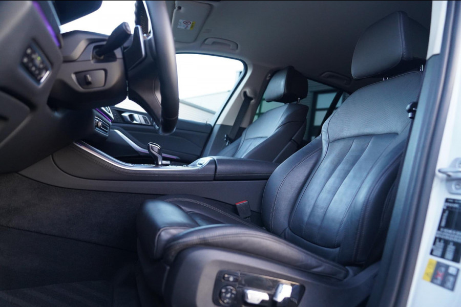 BMW X5 XDrive45e High Executive | M-pakket | LED | Adaptieve Cruise | 360 camera | Hybride | Luxe Leder | Memory | Stoelverwarming