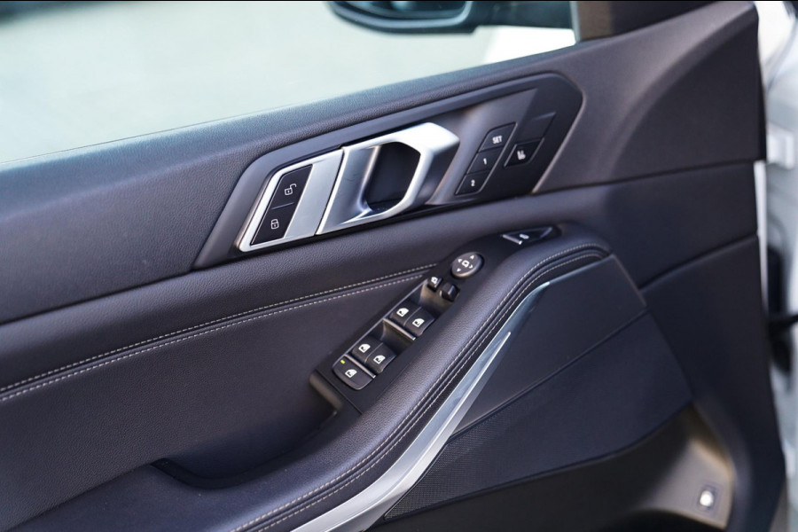 BMW X5 XDrive45e High Executive | M-pakket | LED | Adaptieve Cruise | 360 camera | Hybride | Luxe Leder | Memory | Stoelverwarming