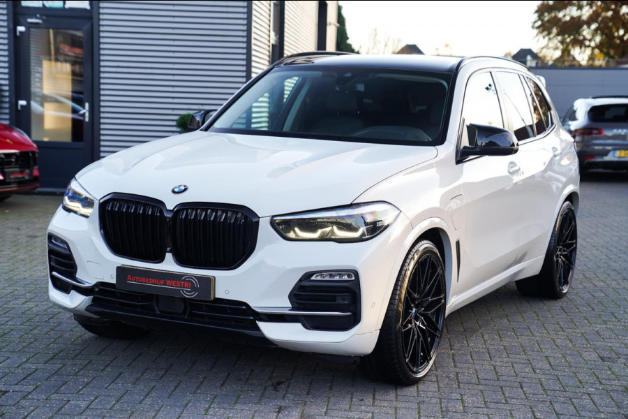BMW X5 XDrive45e High Executive | M-pakket | LED | Adaptieve Cruise | 360 camera | Hybride | Luxe Leder | Memory | Stoelverwarming