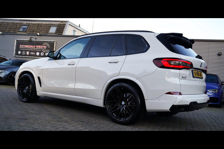BMW X5 XDrive45e High Executive | M-pakket | LED | Adaptieve Cruise | 360 camera | Hybride | Luxe Leder | Memory | Stoelverwarming