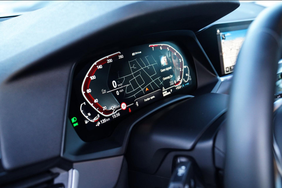 BMW X5 XDrive45e High Executive | M-pakket | LED | Adaptieve Cruise | 360 camera | Hybride | Luxe Leder | Memory | Stoelverwarming