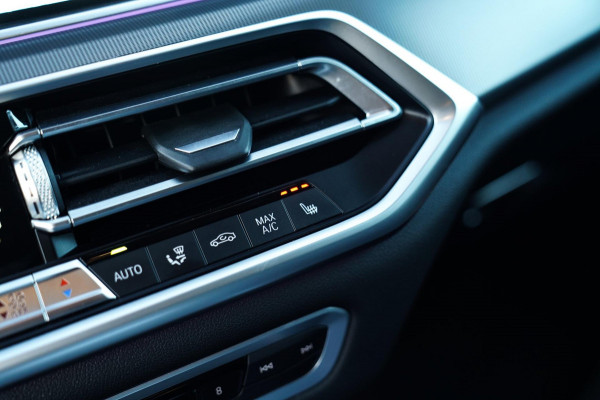 BMW X5 XDrive45e High Executive | M-pakket | LED | Adaptieve Cruise | 360 camera | Hybride | Luxe Leder | Memory | Stoelverwarming