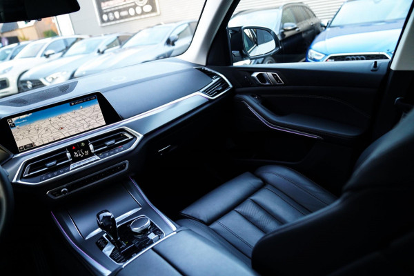 BMW X5 XDrive45e High Executive | M-pakket | LED | Adaptieve Cruise | 360 camera | Hybride | Luxe Leder | Memory | Stoelverwarming
