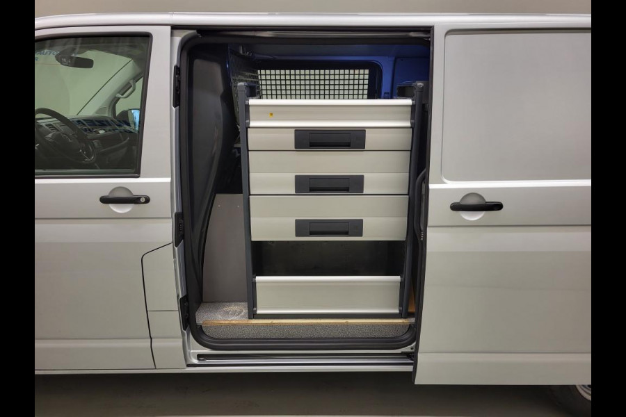 Volkswagen Transporter 2.0TSI 150pk L2/H1 Trekhaak Benzine!