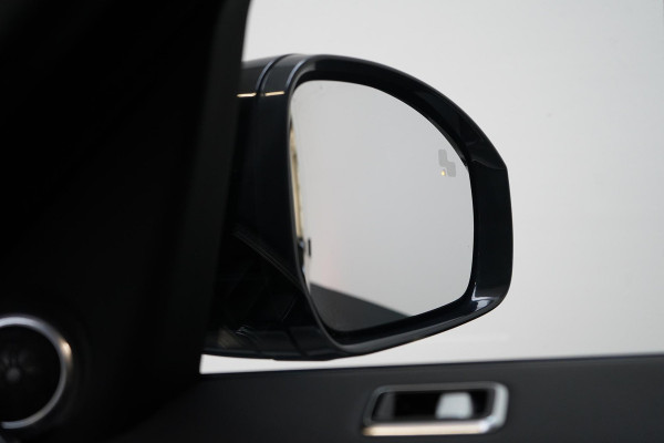 Land Rover Range Rover Sport 2.0 P400e 404pk HSE Dynamic | Panoramadak | Luchtvering | Memory | Speciale lak | Zwart optiek