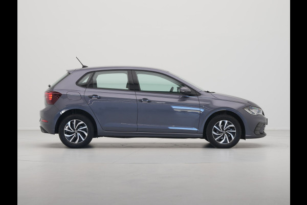 Volkswagen Polo 1.0 TSI 95pk Life Navigatie Camera Stoelverwarming Keyless 68