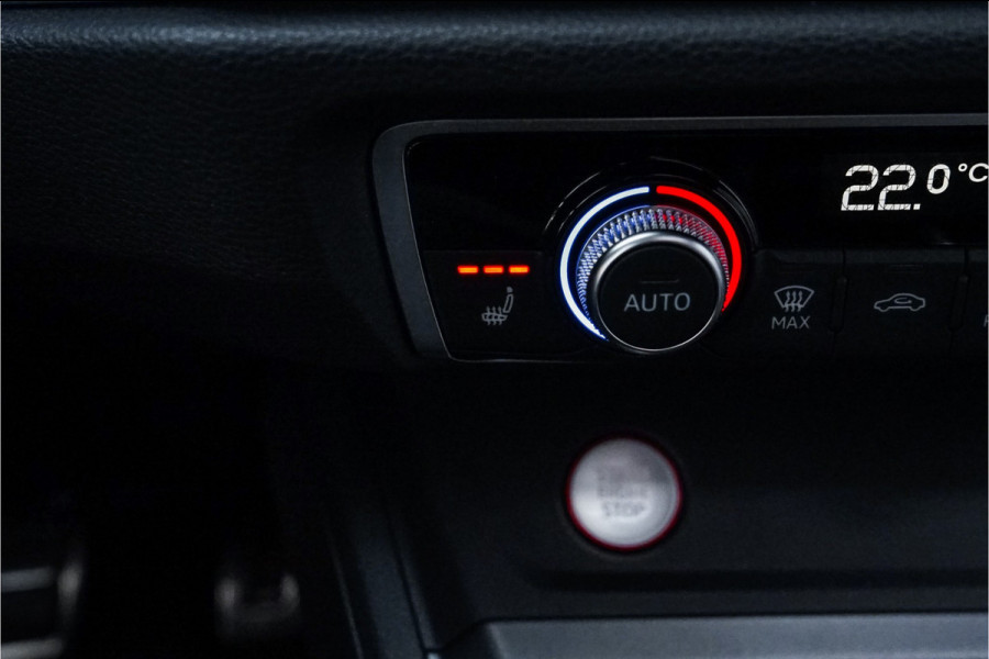 Audi Q3 TFSI RS Pano RS-Sportstoelen & Uitlaat B&O 21"