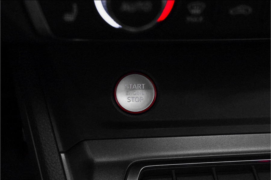 Audi Q3 TFSI RS Pano RS-Sportstoelen & Uitlaat B&O 21"