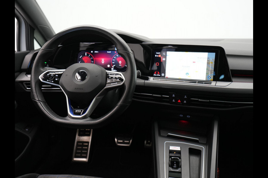 Volkswagen Golf 1.4 eHybrid 245pk GTE Panorama Navigatie Camera Stoelverwarming Carplay 193