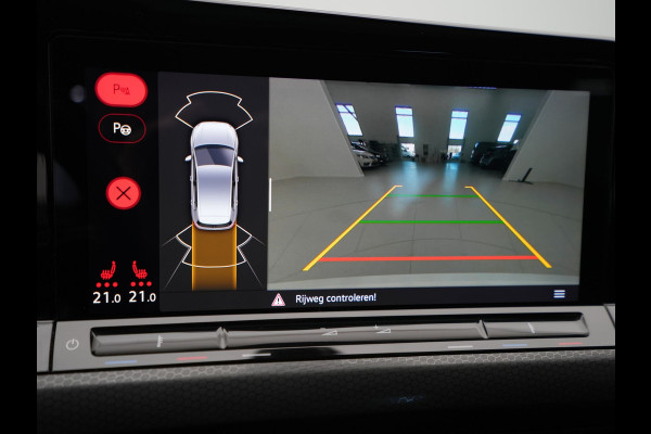Volkswagen Golf 1.4 eHybrid 245pk GTE Panorama Navigatie Camera Stoelverwarming Carplay 193