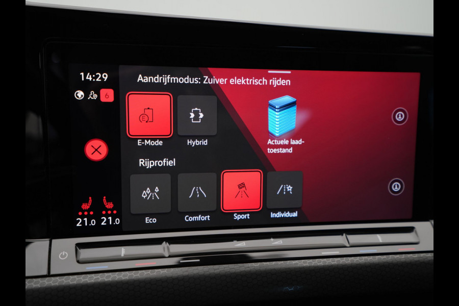 Volkswagen Golf 1.4 eHybrid 245pk GTE Panorama Navigatie Camera Stoelverwarming Carplay 193