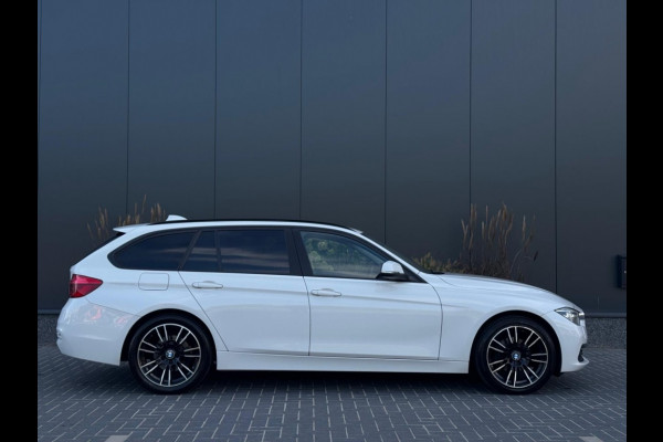 BMW 3 Serie 318i Executive M19 NAVI PDC ELEK PAKKET SPORTVELGEN LED