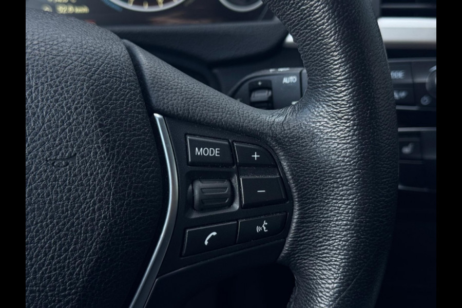 BMW 3 Serie 318i Executive M19 NAVI PDC ELEK PAKKET SPORTVELGEN LED