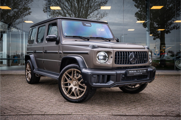 Mercedes-Benz G-Klasse AMG 63 ** Akrapovic ** AMG Performance Pack ** Carbon ** Xpell PPF Face-lift MY25 ** Grijs kenteken (excl. btw) ** Target Blue Eye