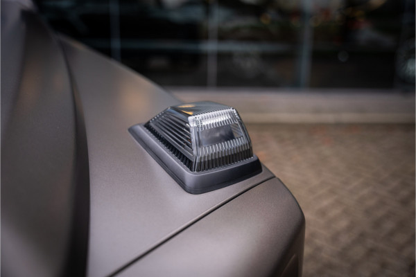 Mercedes-Benz G-Klasse AMG 63 ** Akrapovic ** AMG Performance Pack ** Carbon ** Xpell PPF Face-lift MY25 ** Grijs kenteken (excl. btw) ** Target Blue Eye