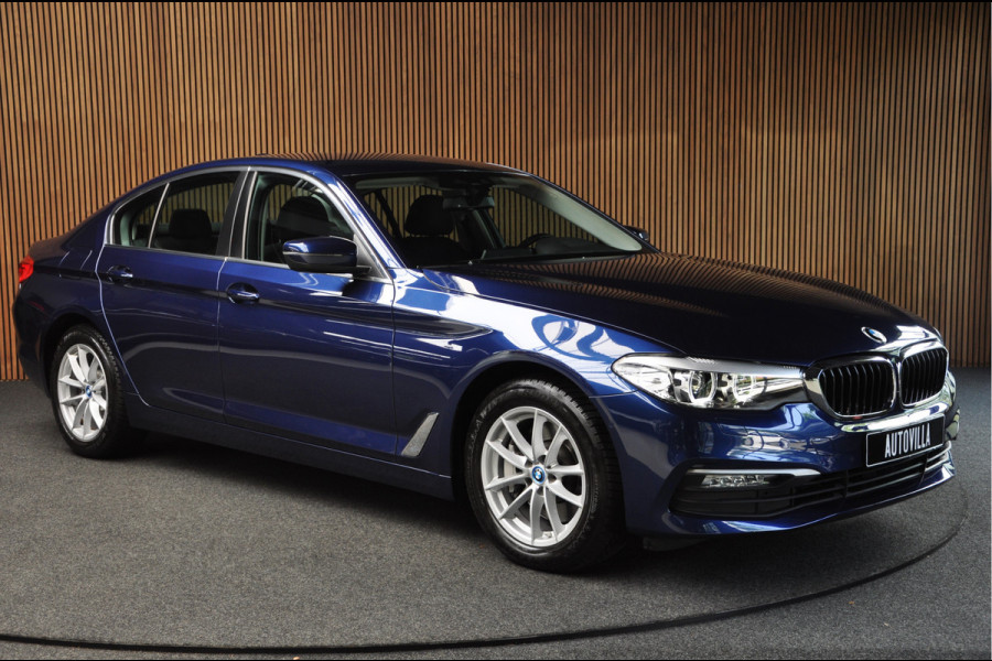 BMW 5 Serie 530i Aut. Navi Climate Bi-Xenon PDC LM velgen