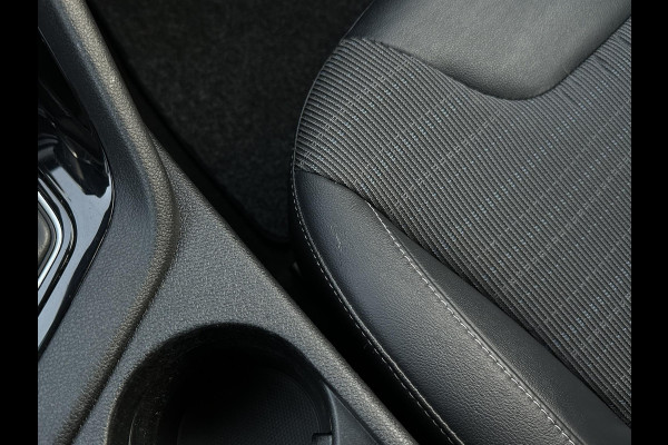 Kia Niro 1.6 GDi Hybrid DynamicLine CLIMATE ACHTERUITRIJ CAMERA TREKHAAK