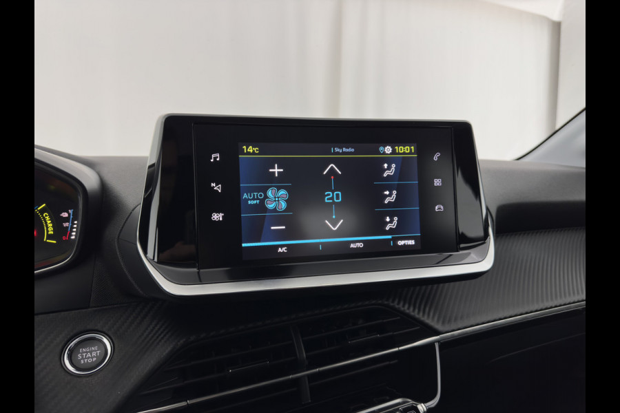 Peugeot e-208 EV Active Pack 50 kWh [ 3-Fase ] {SOH-90%} (INCL-BTW) Aut. *FULL-LED | DIGI-COCKPIT | MICROFIBRE | SPORT-SEATS | CARPLAY | CCS-FASTLOADER | KEYLESS | DAB+ | LANE-ASSIST | CRUISE | ECC | PDC | 16''ALU*