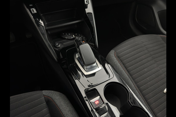Peugeot e-208 EV Active Pack 50 kWh [ 3-Fase ] {SOH-90%} (INCL-BTW) Aut. *FULL-LED | DIGI-COCKPIT | MICROFIBRE | SPORT-SEATS | CARPLAY | CCS-FASTLOADER | KEYLESS | DAB+ | LANE-ASSIST | CRUISE | ECC | PDC | 16''ALU*