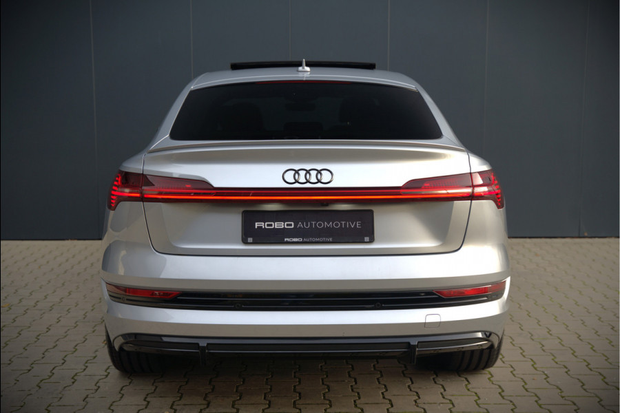 Audi e-tron Sportback 50 quattro S edition 71 kWh | S-Line | Black Edition | Panoramadak | Memory Seats | Luchtvering | Adaptive Cruise Control | Apple Carplay | Keyless | Matrix LED | Leder | Stoelverwarming | NAP |