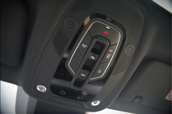 Audi e-tron Sportback 50 quattro S edition 71 kWh | S-Line | Black Edition | Panoramadak | Memory Seats | Luchtvering | Adaptive Cruise Control | Apple Carplay | Keyless | Matrix LED | Leder | Stoelverwarming | NAP |