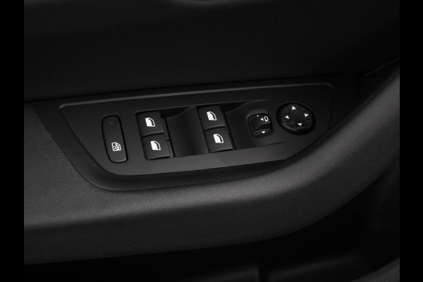 Peugeot 508 SW 1.2 PureTech Allure Pack Business Navigatie Apple Carplay/Android Auto Camera Parkeersensoren Adaptive Cruise Control Virtual Cockpit Full Led koplampen Lichtmetalen velgen Getinte ramen Climate Control