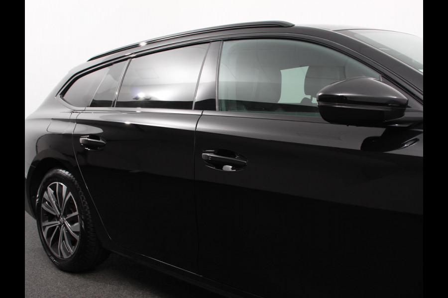 Peugeot 508 SW 1.2 PureTech Allure Pack Business Navigatie Apple Carplay/Android Auto Camera Parkeersensoren Adaptive Cruise Control Virtual Cockpit Full Led koplampen Lichtmetalen velgen Getinte ramen Climate Control