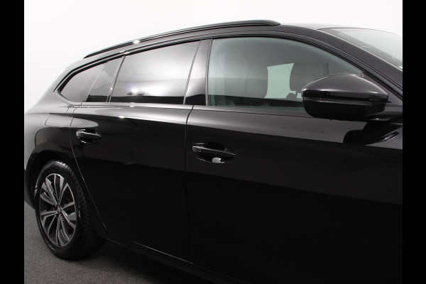 Peugeot 508 SW 1.2 PureTech Allure Pack Business Navigatie Apple Carplay/Android Auto Camera Parkeersensoren Adaptive Cruise Control Virtual Cockpit Full Led koplampen Lichtmetalen velgen Getinte ramen Climate Control