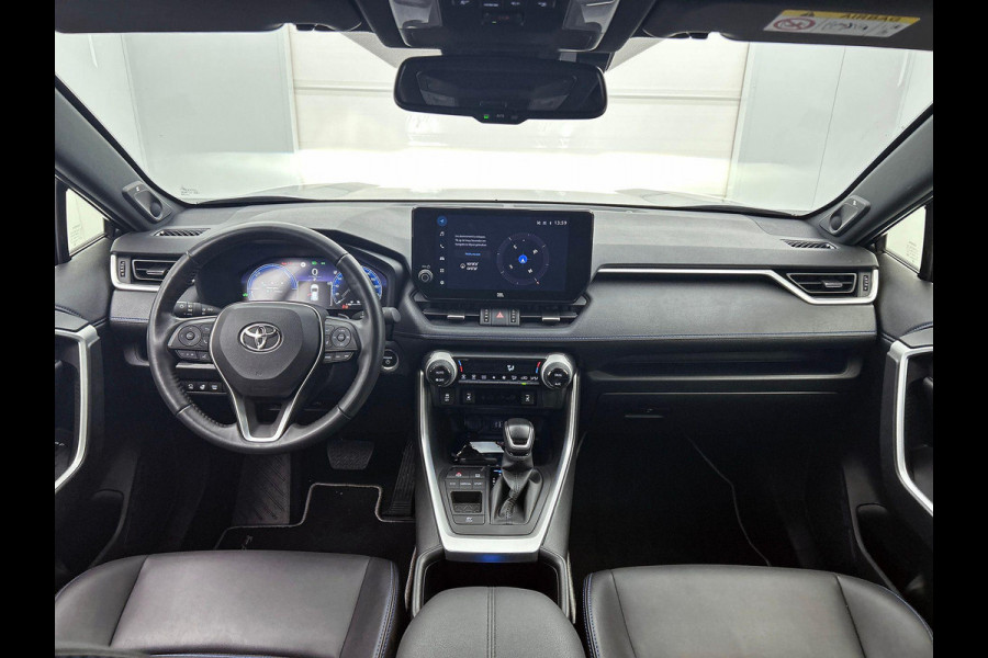 Toyota RAV4 2.5 Hybrid 218PK 360-CAMERA | BI-TONE | NAVI & CARPLAY