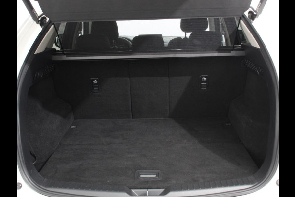 Mazda CX-5 2.5 e-SkyActiv-G Automaat Hybrid 194 PK CentreLine | Trekgewicht 2070kg max.| Navigatie | Apple Carplay / Android Auto | Climate controle | Cruise Control | Full LED