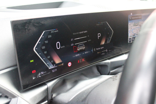 BMW 3 Serie Touring 330e 292PK M-SPORT | M-SPORT PRO-PAKKET | M-SPORT REMMEN UITGEVOERD IN DONKERBLAUW MET M LOGO | BMW LIVE COCKPIT PROFESSIONAL | CURVED DISPLAY |DRIVING ASSISTANT INCL. HEAD-UP DISPLAY | PANORAMISCH SCHUIF/KANTEL DAK | PARKING ASSIST INCL. ACHTERUITRIJCAMERA | ADAPTIEVE LED KOPLAMPEN |SHADOW LINE | M-SPORTSTOELEN VOOR | LEDER VERNASCA MET CONTRAST STIKSELS M-SPORT | STOEL VERWARMING | DRAADLOZE APPLE CARPLAY | ELEKTRISCH VERSTELBARE STOELEN MET GEHEUGEN FUNCTIE | HEAD UP DISPLAY | DRAADLOZE TELEFOONLADER | DODEHOEK BEWAKING | COMFORT PACK INCL. ELEKTRISCHE ACHTE