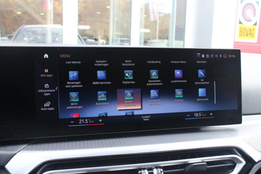 BMW 3 Serie Touring 330e 292PK M-SPORT | M-SPORT PRO-PAKKET | M-SPORT REMMEN UITGEVOERD IN DONKERBLAUW MET M LOGO | BMW LIVE COCKPIT PROFESSIONAL | CURVED DISPLAY |DRIVING ASSISTANT INCL. HEAD-UP DISPLAY | PANORAMISCH SCHUIF/KANTEL DAK | PARKING ASSIST INCL. ACHTERUITRIJCAMERA | ADAPTIEVE LED KOPLAMPEN |SHADOW LINE | M-SPORTSTOELEN VOOR | LEDER VERNASCA MET CONTRAST STIKSELS M-SPORT | STOEL VERWARMING | DRAADLOZE APPLE CARPLAY | ELEKTRISCH VERSTELBARE STOELEN MET GEHEUGEN FUNCTIE | HEAD UP DISPLAY | DRAADLOZE TELEFOONLADER | DODEHOEK BEWAKING | COMFORT PACK INCL. ELEKTRISCHE ACHTE