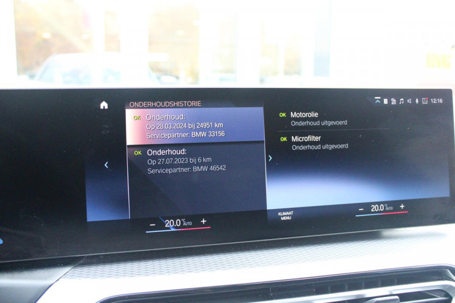 BMW 3 Serie Touring 330e 292PK M-SPORT | M-SPORT PRO-PAKKET | M-SPORT REMMEN UITGEVOERD IN DONKERBLAUW MET M LOGO | BMW LIVE COCKPIT PROFESSIONAL | CURVED DISPLAY |DRIVING ASSISTANT INCL. HEAD-UP DISPLAY | PANORAMISCH SCHUIF/KANTEL DAK | PARKING ASSIST INCL. ACHTERUITRIJCAMERA | ADAPTIEVE LED KOPLAMPEN |SHADOW LINE | M-SPORTSTOELEN VOOR | LEDER VERNASCA MET CONTRAST STIKSELS M-SPORT | STOEL VERWARMING | DRAADLOZE APPLE CARPLAY | ELEKTRISCH VERSTELBARE STOELEN MET GEHEUGEN FUNCTIE | HEAD UP DISPLAY | DRAADLOZE TELEFOONLADER | DODEHOEK BEWAKING | COMFORT PACK INCL. ELEKTRISCHE ACHTE