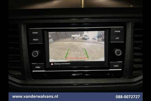 Volkswagen Crafter 2.0 TDI 141pk L3H3 L2H2 Euro6 Airco | Camera | Apple Carplay | Android Auto | Cruisecontrol | Massagestoel Chauffeursstoel