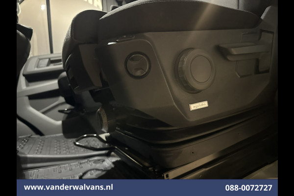 Volkswagen Crafter 2.0 TDI 141pk L3H3 L2H2 Euro6 Airco | Camera | Apple Carplay | Android Auto | Cruisecontrol | Massagestoel Chauffeursstoel