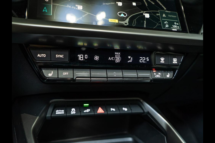 Audi A3 Sportback 40 TFSI e Advanced edition | S-Line | 19 Inch | Pano