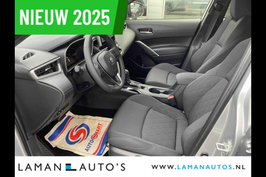 Toyota Corolla Cross Hybrid 140pk Style Premium 2025 | CarPlay Stuur- en stoelverwarming ECC ACC 18" LMV PDC Camera BSM Metallic | Hybrid Voorschoten