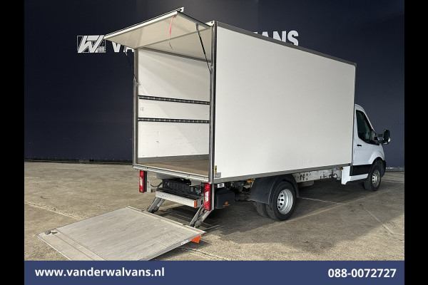 Ford Transit 2.0 TDCI 170pk Bakwagen Laadklep Euro6 Airco | Cruisecontrol | Verwarmde voorruit | 940kg laadvermogen Bijrijdersbank