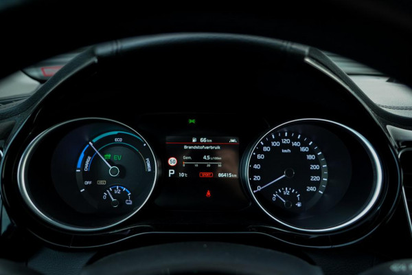 Kia Ceed Sportswagon 1.6 GDI PHEV DynamicLine / Navi / Carplay / Stoel&Stuurverwarming