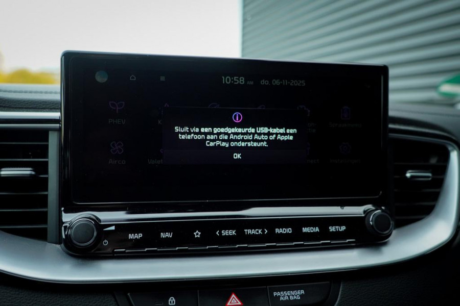 Kia Ceed Sportswagon 1.6 GDI PHEV DynamicLine / Navi / Carplay / Stoel&Stuurverwarming