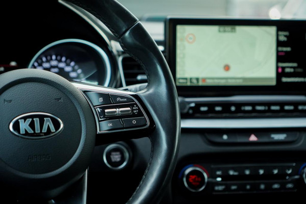 Kia Ceed Sportswagon 1.6 GDI PHEV DynamicLine / Navi / Carplay / Stoel&Stuurverwarming