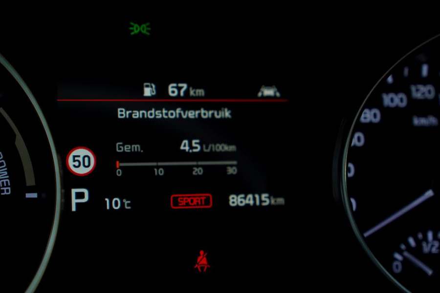 Kia Ceed Sportswagon 1.6 GDI PHEV DynamicLine / Navi / Carplay / Stoel&Stuurverwarming