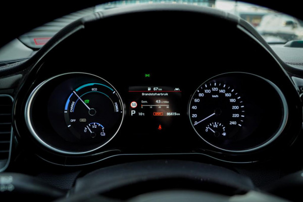 Kia Ceed Sportswagon 1.6 GDI PHEV DynamicLine / Navi / Carplay / Stoel&Stuurverwarming