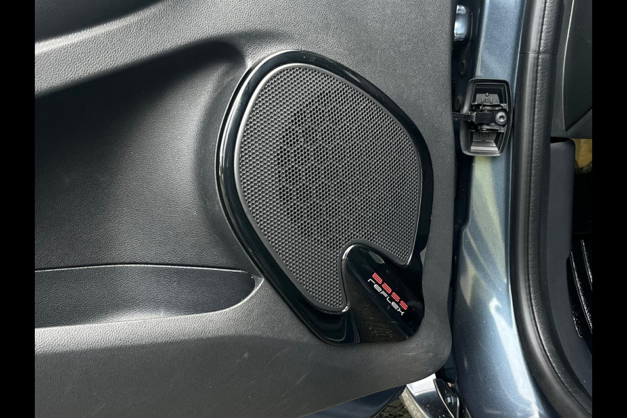 Renault Clio 0.9 TCe Bose, Bluetooth, Cruise, Navi, Stoelverwarming, PDC