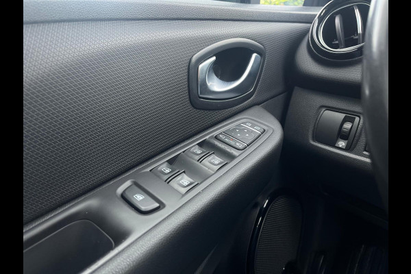 Renault Clio 0.9 TCe Bose, Bluetooth, Cruise, Navi, Stoelverwarming, PDC