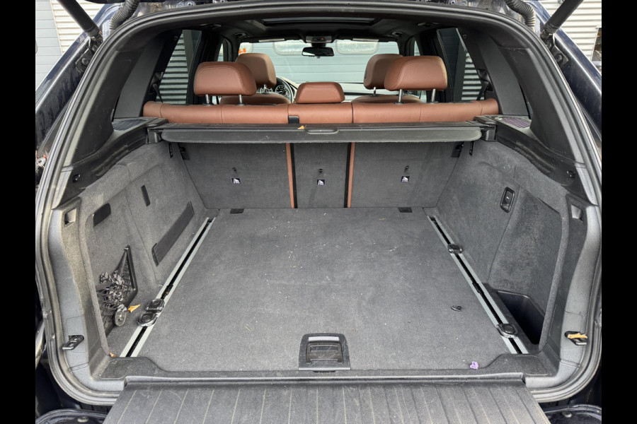 BMW X5 xDrive35i High Executive | Panoramadak | Camera | Head-Up Display | Lederen Bekleding | Elektrische Achterklep |