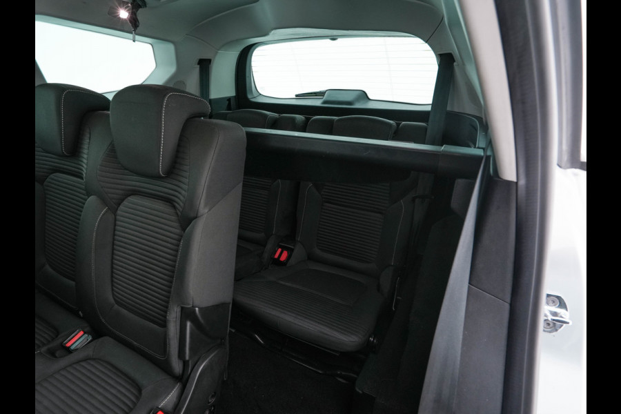 Renault Grand Scénic 1.3 TCe Business Zen [ 7-Pers. ] (INCL-BTW) *NAVI-FULLMAP | COMFORT-SEATS | DIGI-COCKPIT | ECC | PDC | CRUISE | PRIVACY-GLASS | DAB | CARPLAY*